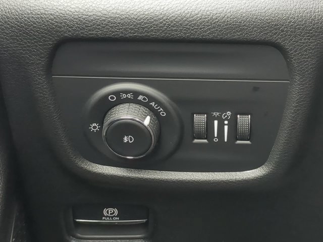 New 2027 Jeep Grand Cherokee Limited AWD/4WD image 28