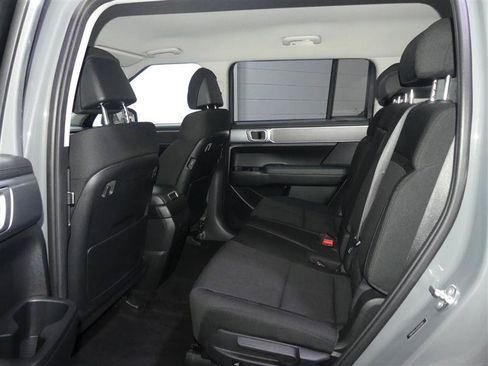 Used 2024 Hyundai Santa Fe SE FWD image 27