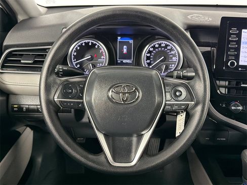 Used 2023 Toyota Camry LE image 23