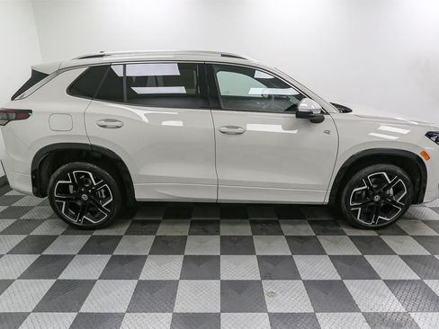 New 2026 Volkswagen Tiguan SEL R-Line AWD/4WD image 7