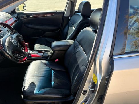 Used 2004 Lexus ES 330 image 43