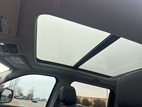 Used 2024 Toyota Tundra Limited image 10