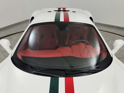 Used 2017 Ferrari 488 Spider RWD image 14