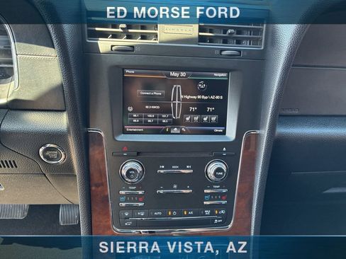 Used 2015 Lincoln Navigator 2WD image 43
