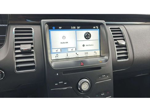 Used 2018 Ford Flex SEL image 18