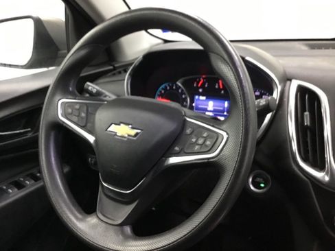 Used 2019 Chevrolet Equinox LT image 28