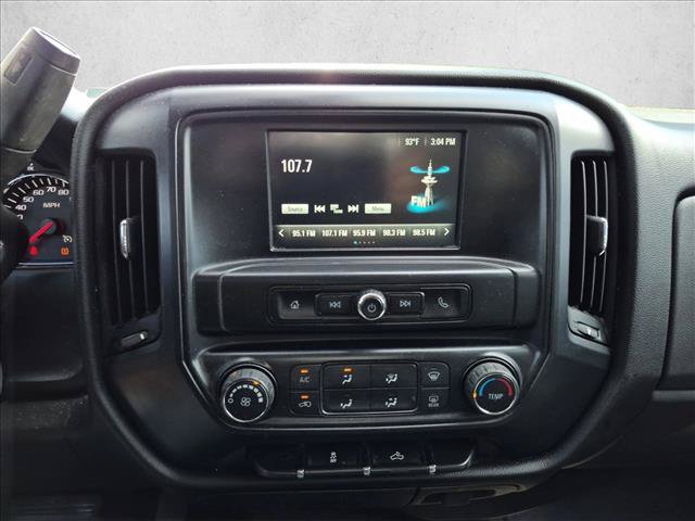 Used 2017 Chevrolet Silverado 1500 Custom w/ Custom Convenience Package RWD image 11