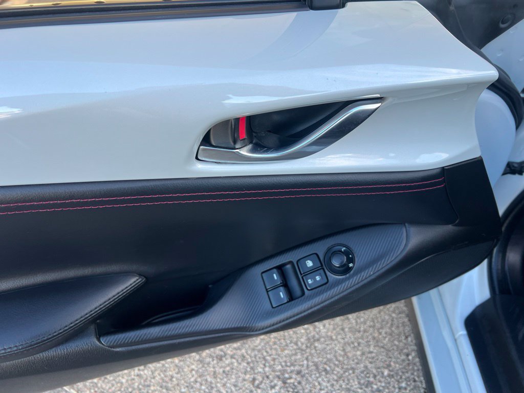 Used 2018 MAZDA MX-5 Miata Grand Touring RWD image 6