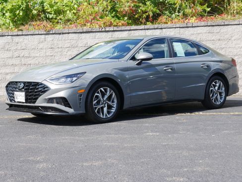 Used 2023 Hyundai Sonata SEL image 1