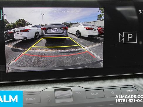 Used 2025 Kia K4 FWD image 32