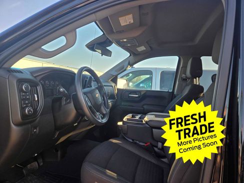 Used 2023 Chevrolet Silverado 1500 Custom image 10