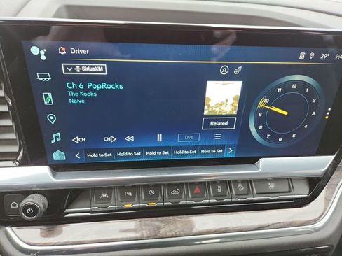 Used 2023 Chevrolet Silverado 1500 LTZ image 13