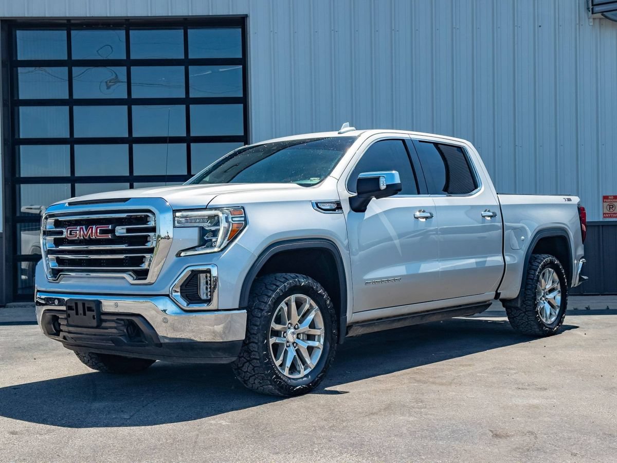 Used 2022 GMC Sierra 1500 SLT AWD/4WD image 1