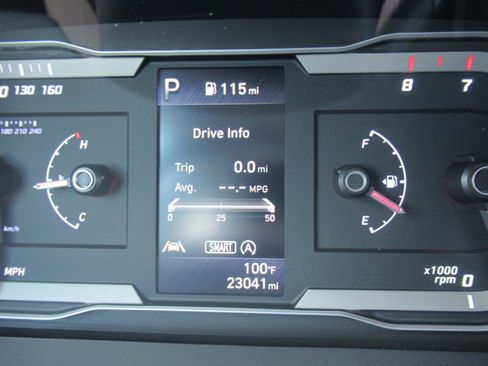 Used 2024 Hyundai Tucson SE FWD image 29