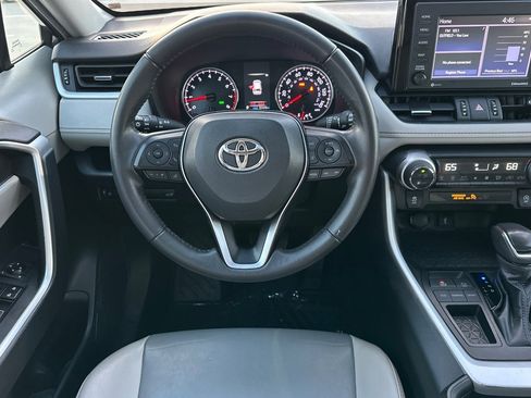 Certified 2021 Toyota RAV4 XLE Premium w/ Carpet Mat Package (TMS) image 13