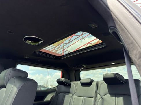 Certified 2024 Jeep Grand Wagoneer Series II w/ Quick Order Packagew 28T image 38