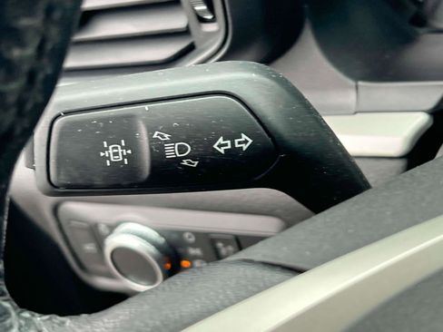 Certified 2022 Ford Explorer XLT image 20