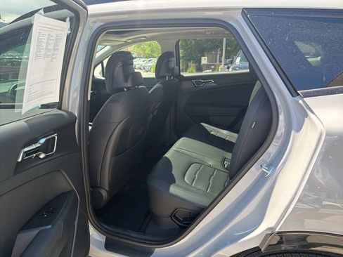 Certified 2026 Kia Sportage SX Prestige AWD/4WD image 22