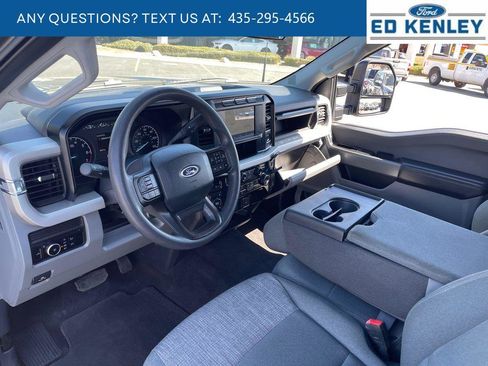 Used 2024 Ford F250 XLT image 4