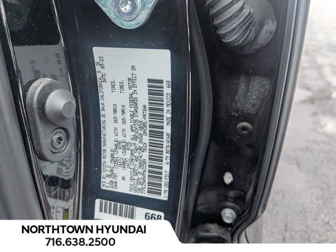 Used 2023 Toyota Tacoma TRD Off-Road image 37