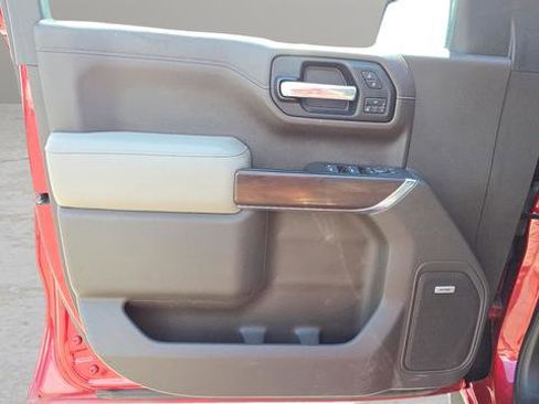 Used 2019 GMC Sierra 1500 SLT w/ SLT Premium Plus Package image 32