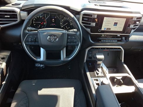 New 2026 Toyota Tundra SR5 AWD/4WD image 10