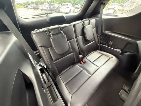 Used 2020 Ford Explorer Limited AWD/4WD image 9