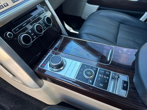 Used 2015 Land Rover Range Rover Supercharged AWD/4WD image 44