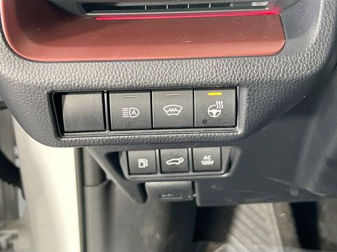 Used 2024 Toyota Prius Prime Premium image 10