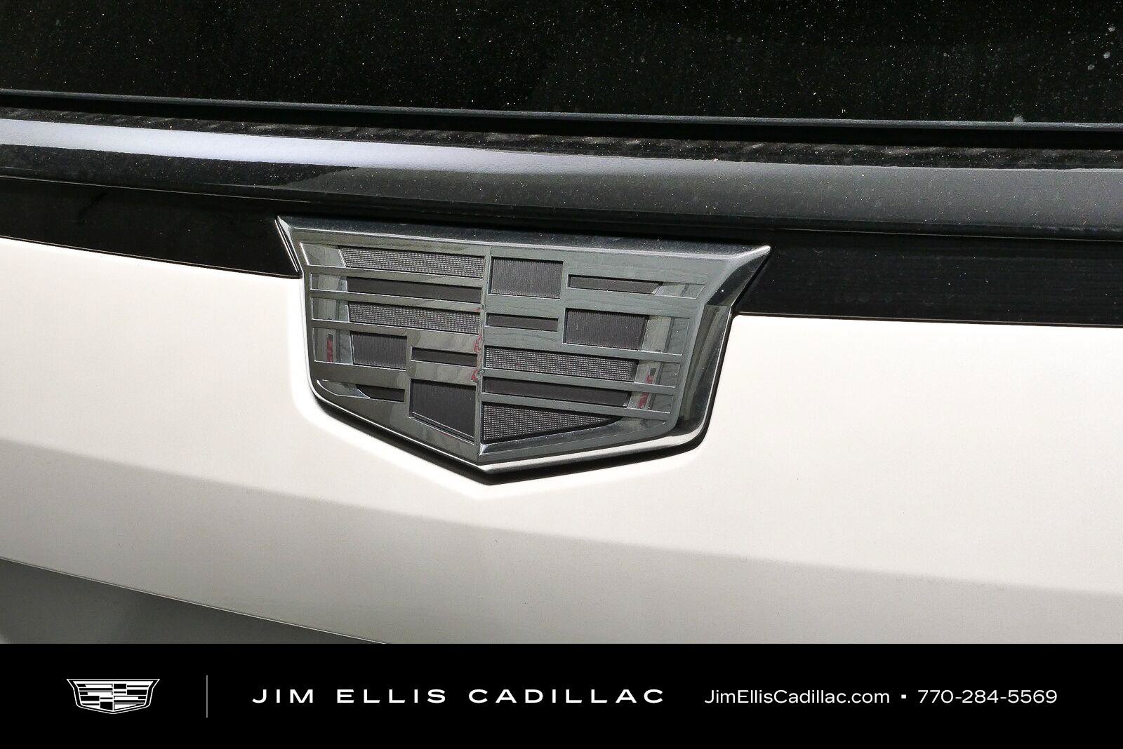 Used 2023 Cadillac Escalade ESV Sport Platinum w/ LPO, ONYX Package AWD/4WD image 34