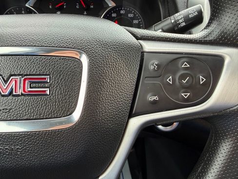 Used 2022 GMC Terrain SLE w/ Driver Convenience Package AWD/4WD image 6