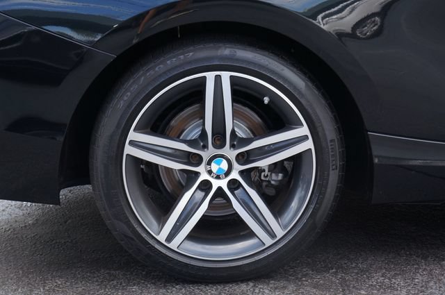 Used 2017 BMW 230i xDrive Convertible AWD/4WD image 17