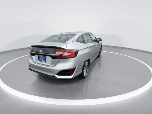 Certified 2021 Honda Clarity Plug-In Hybrid image 12