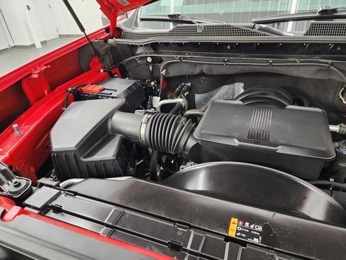 Used 2023 Chevrolet Silverado 2500 LT w/ Convenience Package image 18