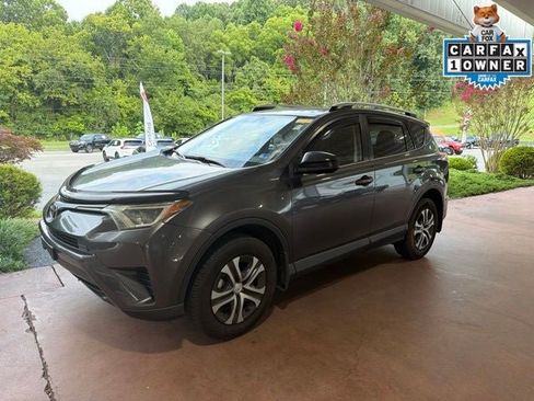 Used 2016 Toyota RAV4 LE FWD image 1