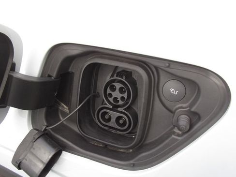 Used 2024 Polestar Polestar 2 AWD/4WD image 9