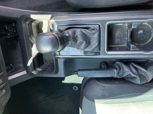 Used 2021 Toyota Tacoma TRD Sport w/ Technology Package RWD image 13