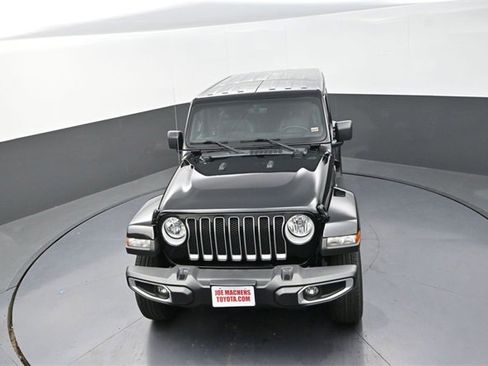 Used 2023 Jeep Wrangler Unlimited Sahara w/ Cold Weather Group image 20