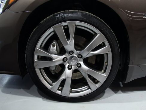 Used 2016 INFINITI Q70 3.7 w/ Sport Package image 18