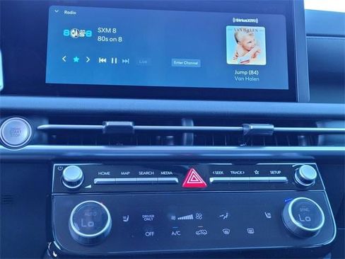 New 2025 Hyundai Tucson SEL image 12