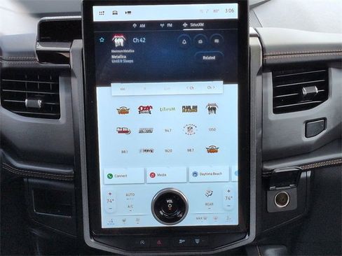 Certified 2023 Ford Expedition Max Platinum image 19