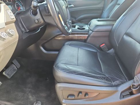 Used 2017 Chevrolet Tahoe LT AWD/4WD image 16
