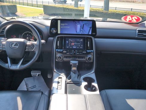Used 2024 Lexus LX 600 F Sport image 30