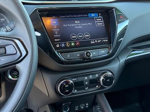 Used 2023 Chevrolet TrailBlazer LT w/ Convenience Package image 18