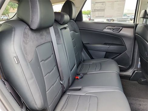 New 2026 Kia Sportage SX image 17