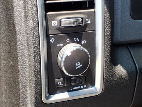 Used 2019 RAM 1500 Lone Star AWD/4WD image 21