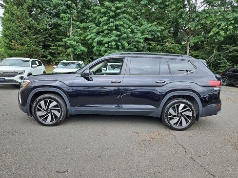 Certified 2024 Volkswagen Atlas SE w/ Panoramic Sunroof Package AWD/4WD image 8