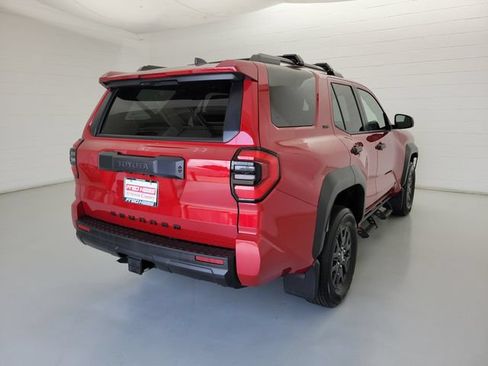 Used 2025 Toyota 4Runner SR5 RWD image 5