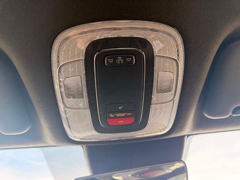 Used 2025 Hyundai Elantra SEL FWD image 23