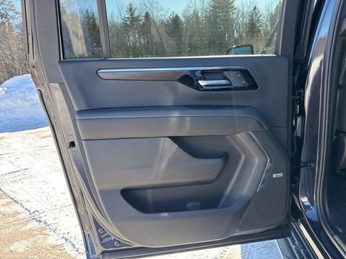 New 2026 Chevrolet Suburban Premier w/ Sun And Tow Package image 26